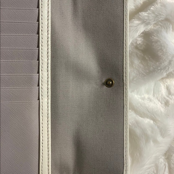 SOLDFossil Wallet - Picture 8 of 8